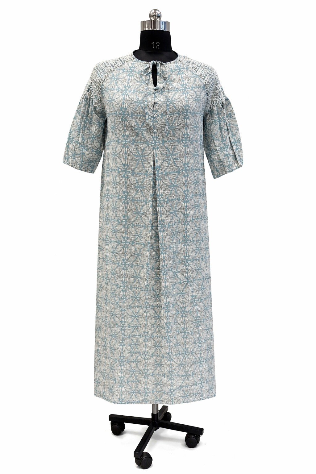 Minimalist linen trousers and tunic set - KBK Exports